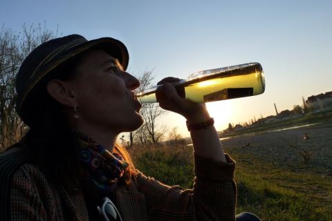 Dresden erstrahlt besonders in den Abendstunden in einem besonderen Glanz. Warum also nicht das Bier direkt unter dem funkelnden Sternenhimmel genießen?